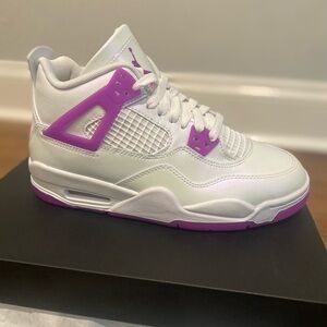 Air Jordan Retro 4 (GS) Size 5Y